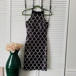 Cache Black and White Sequin Evening Size 2
